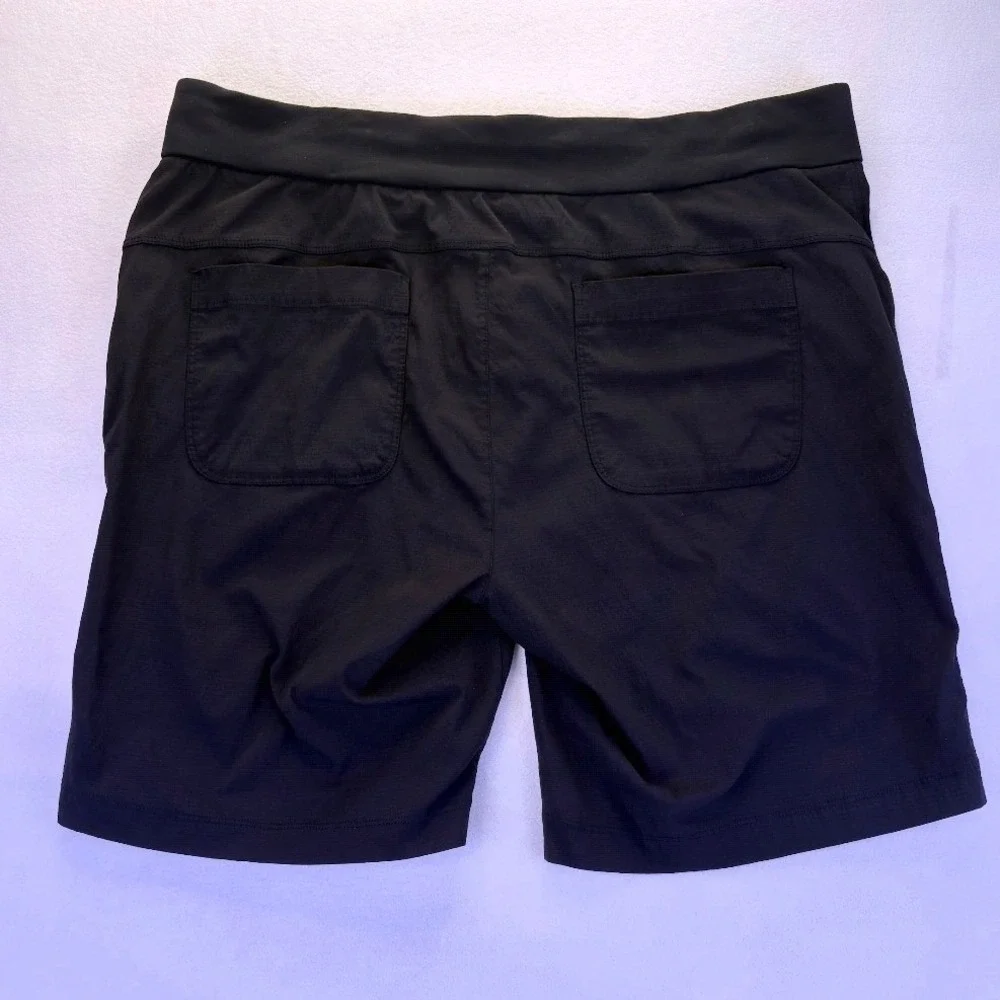 Athleta trekkie bermuda